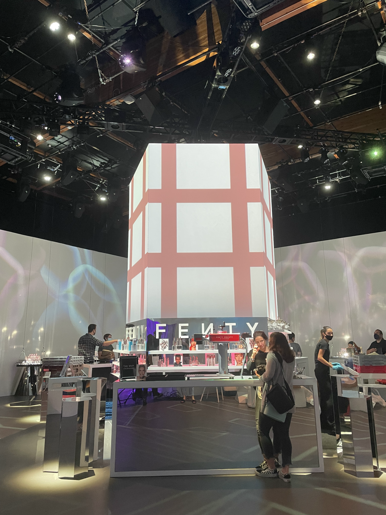 Fenty x Rhianna Product Release gallery image 2