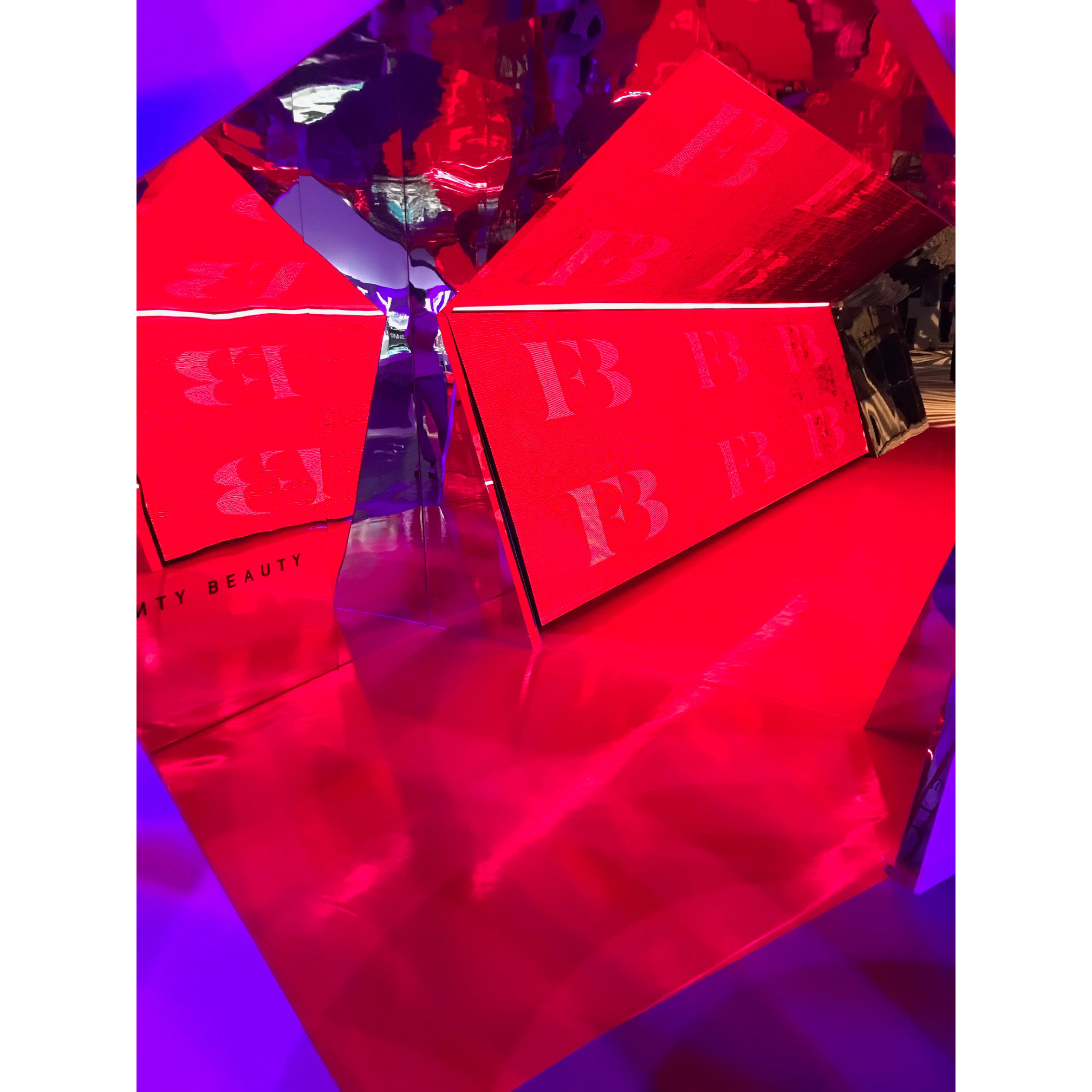 Fenty x Rhianna Product Release gallery image 4
